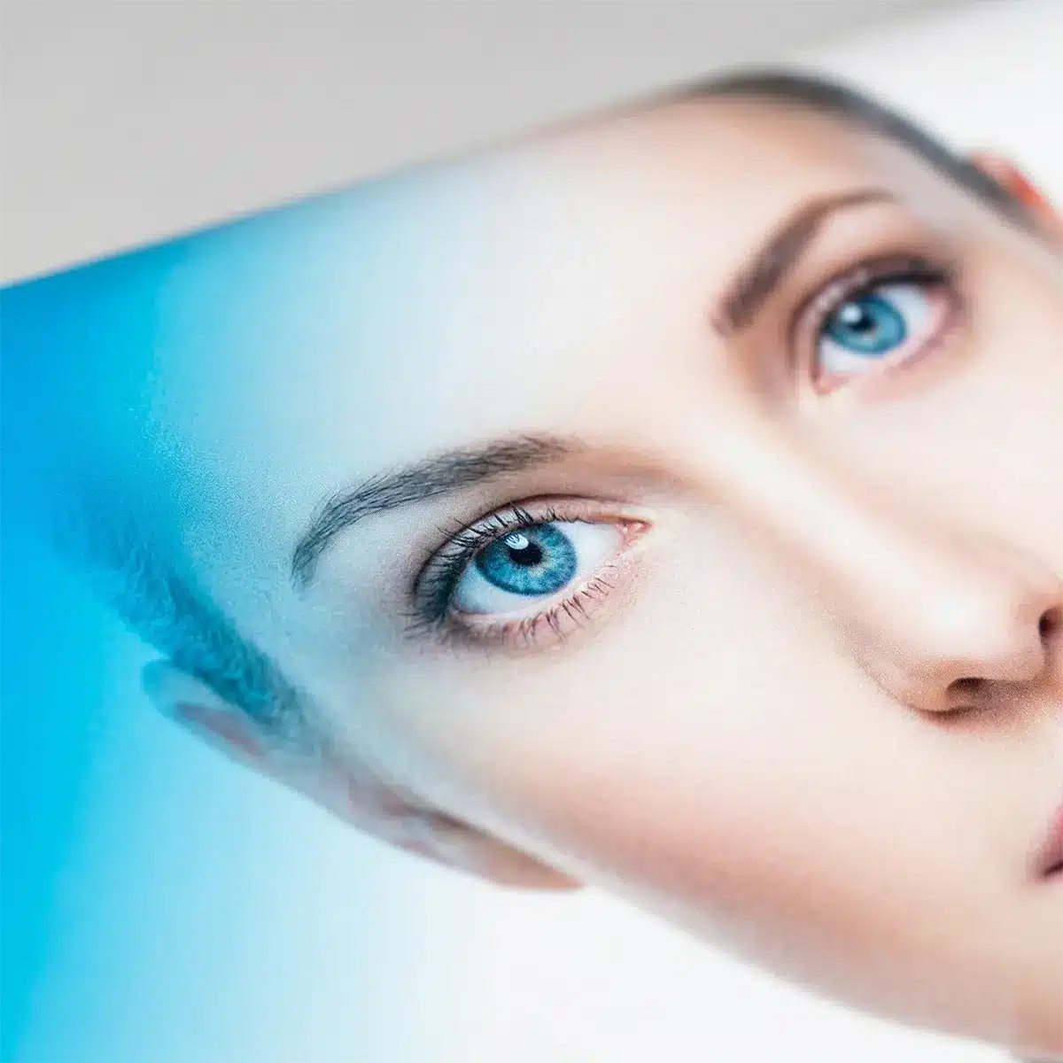 Premium Vinyl Material Texture Close-up of the premium, anti-glare matte vinyl material used for X banner printing.